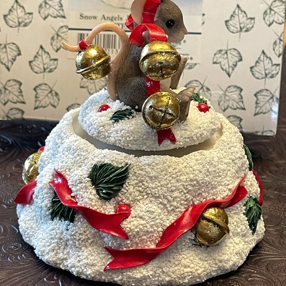 Charming Tails Snow Angels Jingle Music Box 93/481 Mouse Jingle Bells w/Box - Picture 7 of 9